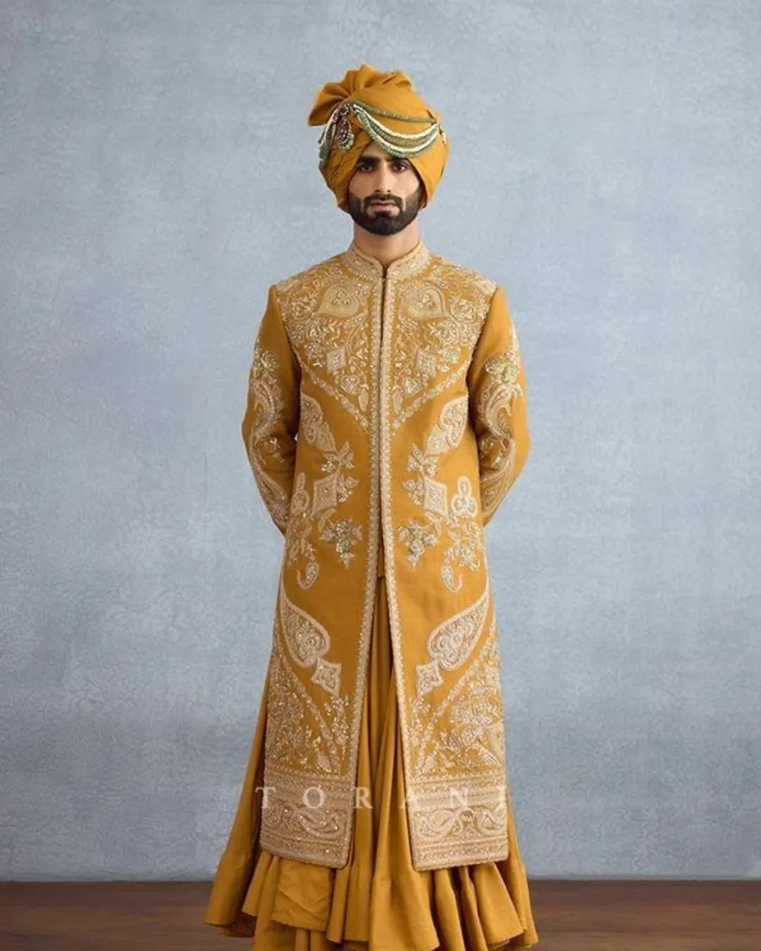 Royal Safa & Turban Design 2 by Ronak Dave