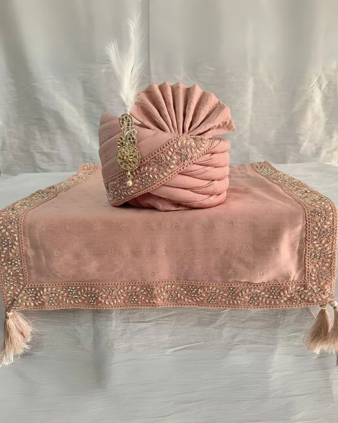 Royal Safa & Turban Design 6 by Ronak Dave